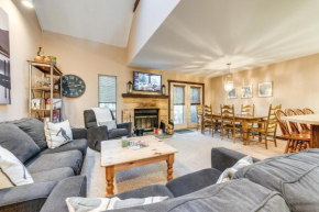 Lake Harmony Townhome with Community Beach Access